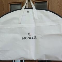 モンクレールガーメント未使用の画像