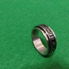 新品未使用品・チタン製の回転リング