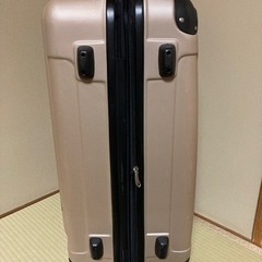 大容量キャリーケース　80L（拡張して最大97L）の画像