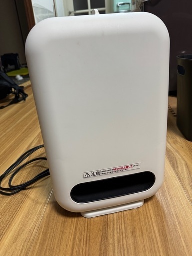 アイリスオーヤマ　電気ヒーター