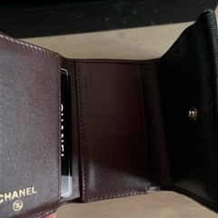 極美品　CHANEL 三つ折り財布 黒 レザーの画像