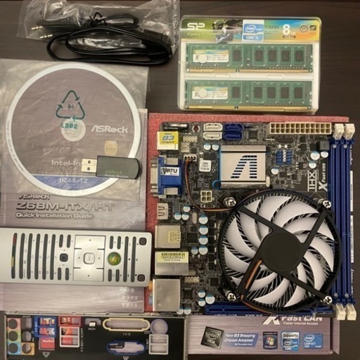 ASRock Z68M-ITX miniitx Core i5 8GB付属
