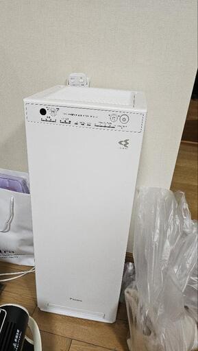 空気洗浄器や壁スタンド、梯子、扇風機