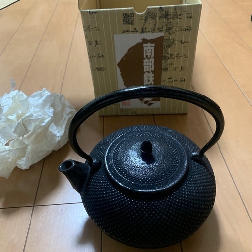 南部鉄瓶　鍋元　鉄瓶　算玉アラレ　1.5ℓ