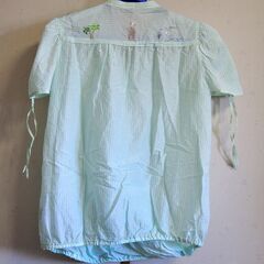 ブラウスの画像