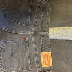 オシャレ！リーバイス　レディースバギーデニム　の画像