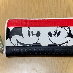 売切れました！★ ミッキーマウス と ミニーマウス 赤と黒の長財...