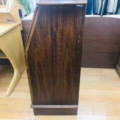 Karimoku　ライティングビューロー　コロニアルの画像