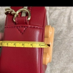 赤い ショルダーバッグ 未使用品の画像