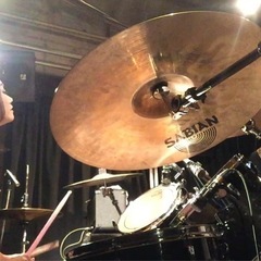 12 男性ボーカル募集！