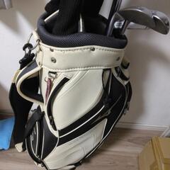 ゴルフセット　ゼクシオの画像