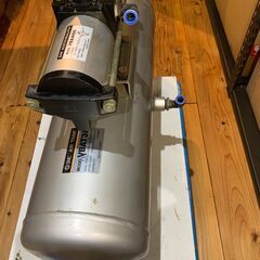 増圧レギュレーター付きエアータンク 増圧弁 SMC 38Lの画像
