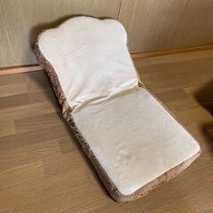 食パン座椅子の画像