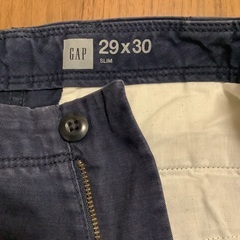GAP ズボン　メンズ　29×30 SLIM ボトムス　紺色　の画像