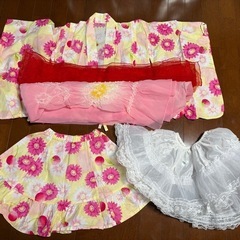 女児用浴衣120センチ（帯とレースのスカート中？付）