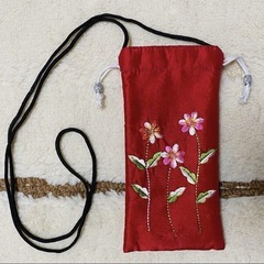 【未使用】ベトナム刺繍入り 小物入れ ネックポーチ
