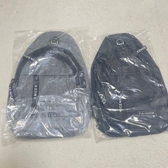 ショルダーバッグ ボディバッグ 3ポケットの画像