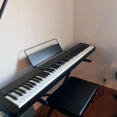 カシオ（CASIO）電子ピアノ　Privia PX-S1100BK ブラック [88鍵盤]の画像