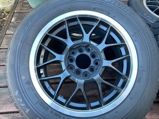 受渡者決まりました　195/65R15 　スタッドレスタイヤ