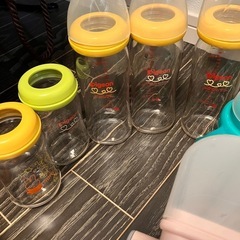 哺乳瓶、除菌じょーずα等　セット売りの画像