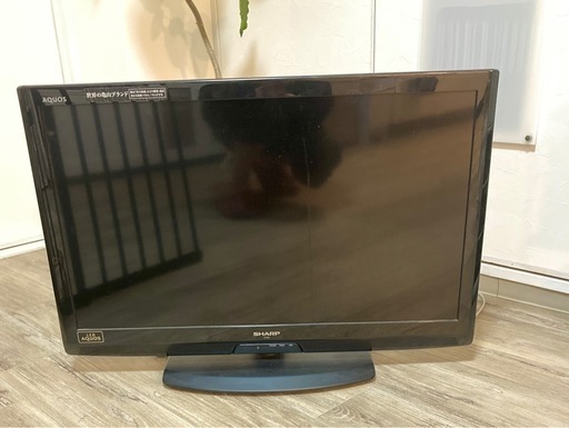 32型テレビ シャープ SHARP AQUOSアクオス 世界の亀山ブランド