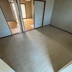 アパート室内でのルームクリーニングスタッフ募集の画像