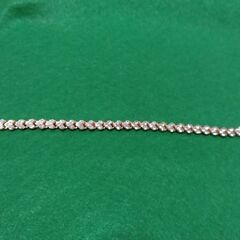 新品未使用品・水晶のハート形ラインストーンブレスレットの画像