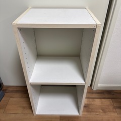 収納棚の画像