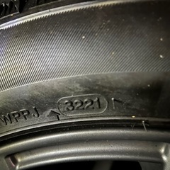 車のパーツ タイヤ、ホイールの画像