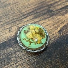 昭和レトロ　ピンバッチの画像