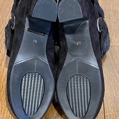 ファー付きブーツ　Mサイズ　（新品）の画像