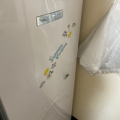 冷凍庫／2019年製／Haier／JF-NUF138B／138Lの画像
