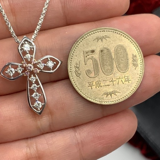 ピンクダイヤモンド　クロスネックレス　K18WG 8.2g