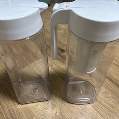 ニトリ たてよこ 置ける フィルター付きと通常タイプの水差し 2...