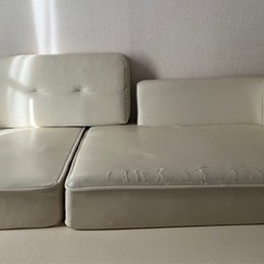 平置きソファー