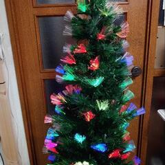 クリスマスツリーの画像