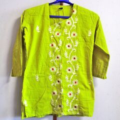 ブラウス  刺繍