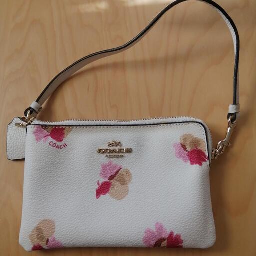 coach 未使用　可愛いミニポーチ