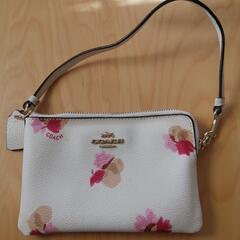 coach 未使用　可愛いミニポーチ