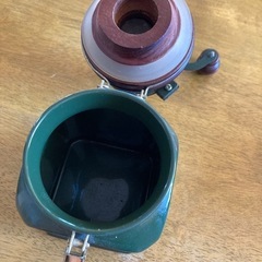 ハロッズ、コーヒーミル、オシャレ、上品、レトロ、グリーン、緑、群青色 、Harrods Nightsbridge Coffee Mill 、アンティーク、綺麗、美品、インテリア、とコルク、 瓶、陶器の画像