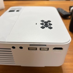 TOPVISION プロジェクター小型 の画像