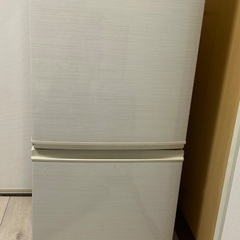 【2018年製】シャープ　冷蔵庫　137L SJ-D14D-W