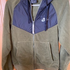 ジャンパーNIKE