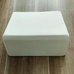 中古三角クッション