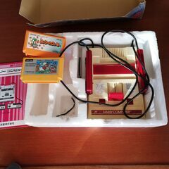 ファミコン本体のみ+カセット２つ