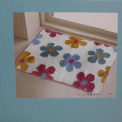 新品未使用　バスマット　45㎝×65㎝　花の画像