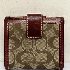 ☆値下げ☆I2412-385 COACH 2つ折り財布 汚れ 色はげあり 小銭入れボタンゆるい ポケット6こありの画像