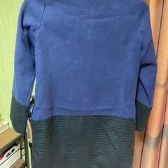 ノーカラーコート　紺　サイズ38の画像