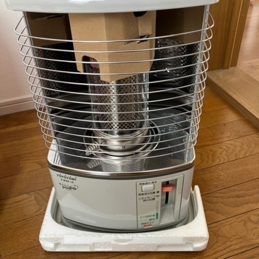 最終さらに値下げ新品、ストーブ、ホワイト最終