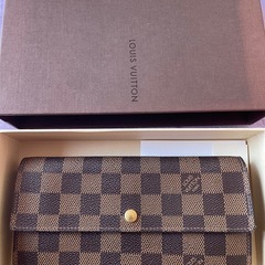 ルイヴィトンの長財布